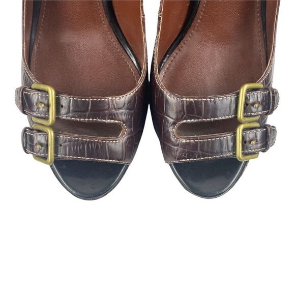 Marc fisher Burgundy Pebbled Leather Platform Heels Pep Toe Two Buckles US 8.5M - Picture 5 of 15